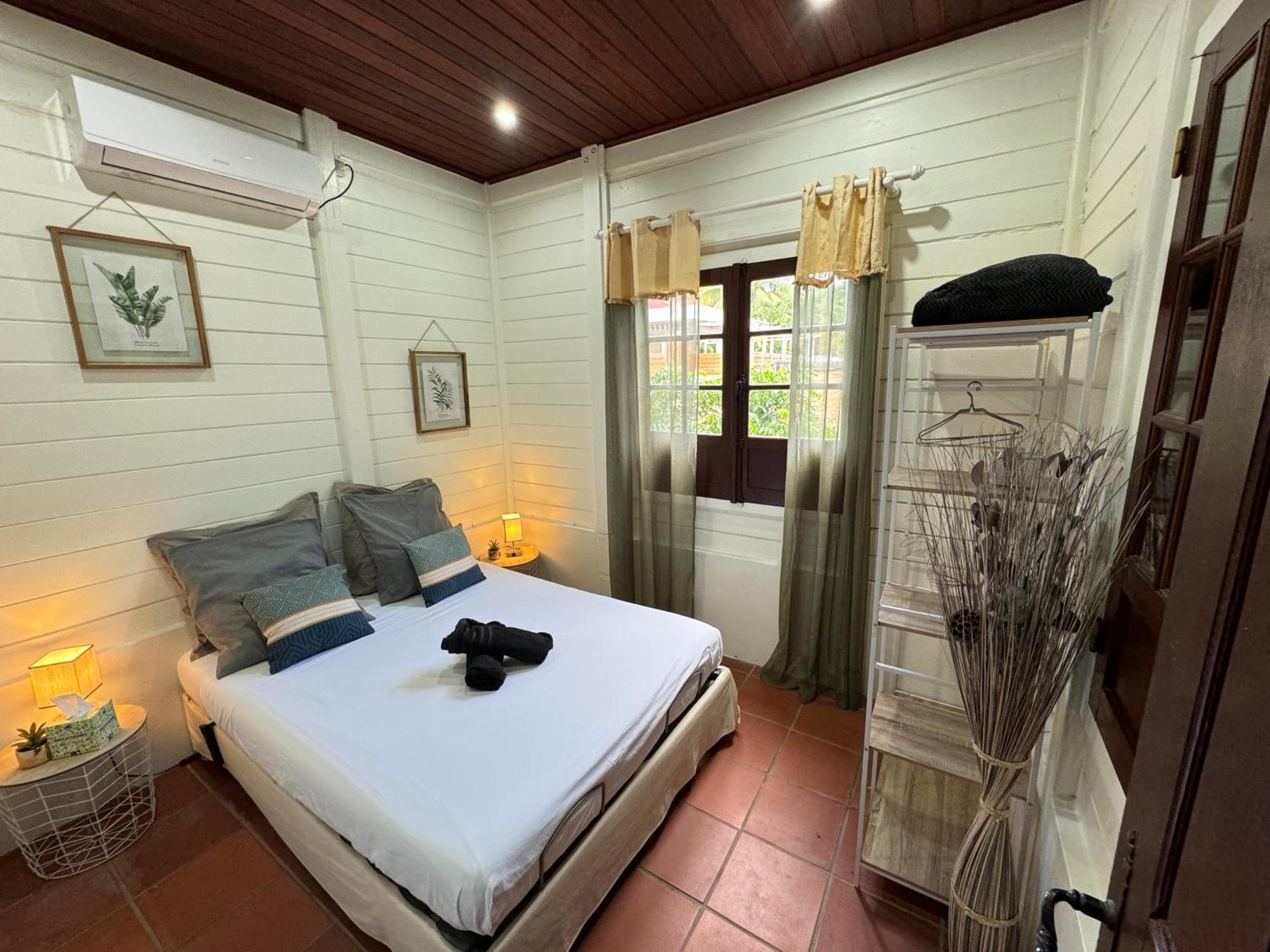 Le Gaspardo , 2 Chambres Climatisees , A 2 Mins A Pied De La Plage , Wifi , Jardin Clos, Parking ,Sans Vis-A-Vis Le Carbet Dış mekan fotoğraf