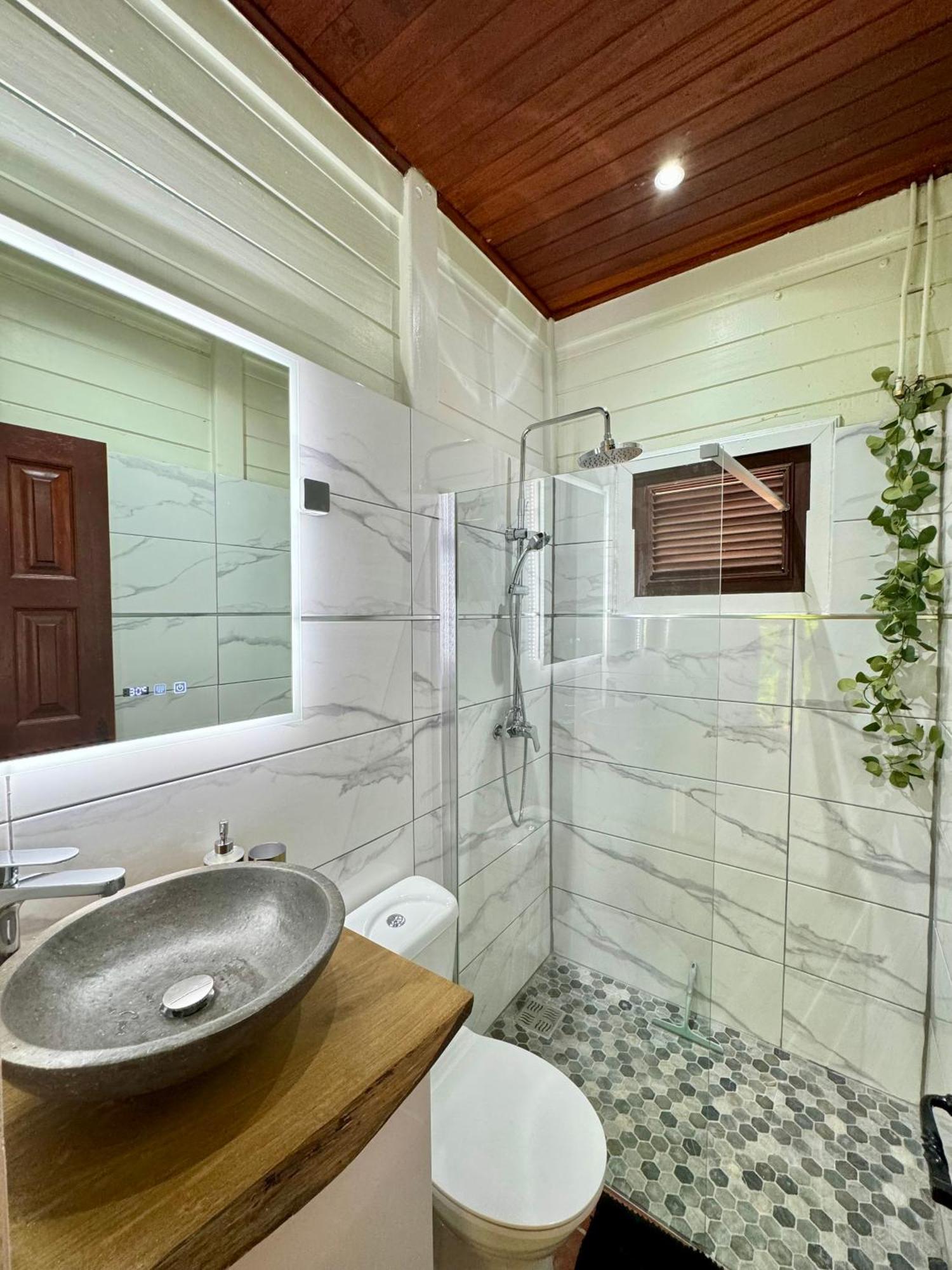Le Gaspardo , 2 Chambres Climatisees , A 2 Mins A Pied De La Plage , Wifi , Jardin Clos, Parking ,Sans Vis-A-Vis Le Carbet Dış mekan fotoğraf